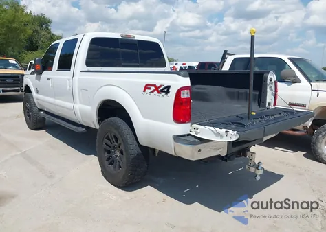 2015 Ford F-250 Lariat z USA, uszkodzony, nr VIN 1FT7W2BT8FEA09430